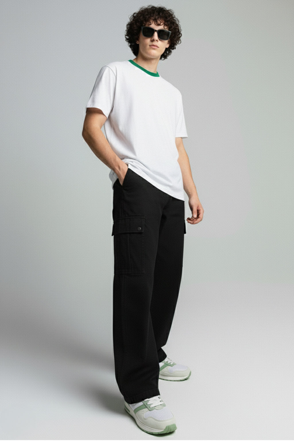 Black Woven Relaxed Fit High-Rise Exclusive  Cargo Pant